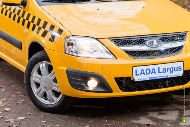 Lada Largus такси